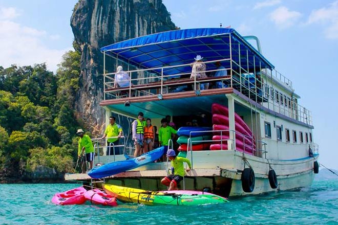 Hong Island by Sea Canoe