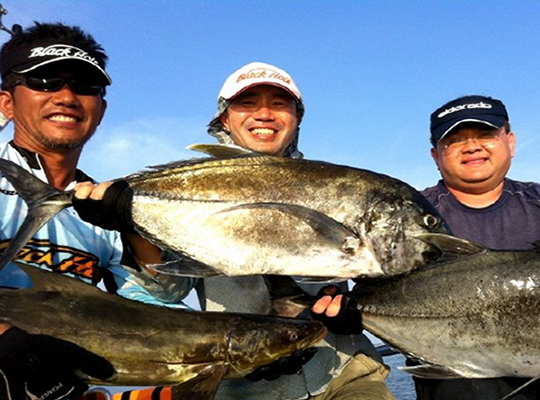 Private Fishing Charter Boat Raya Island